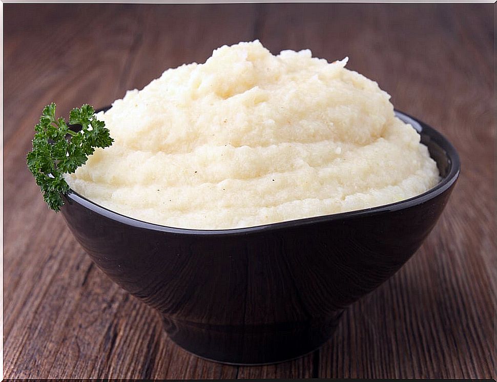 Mashed potatoes with celery