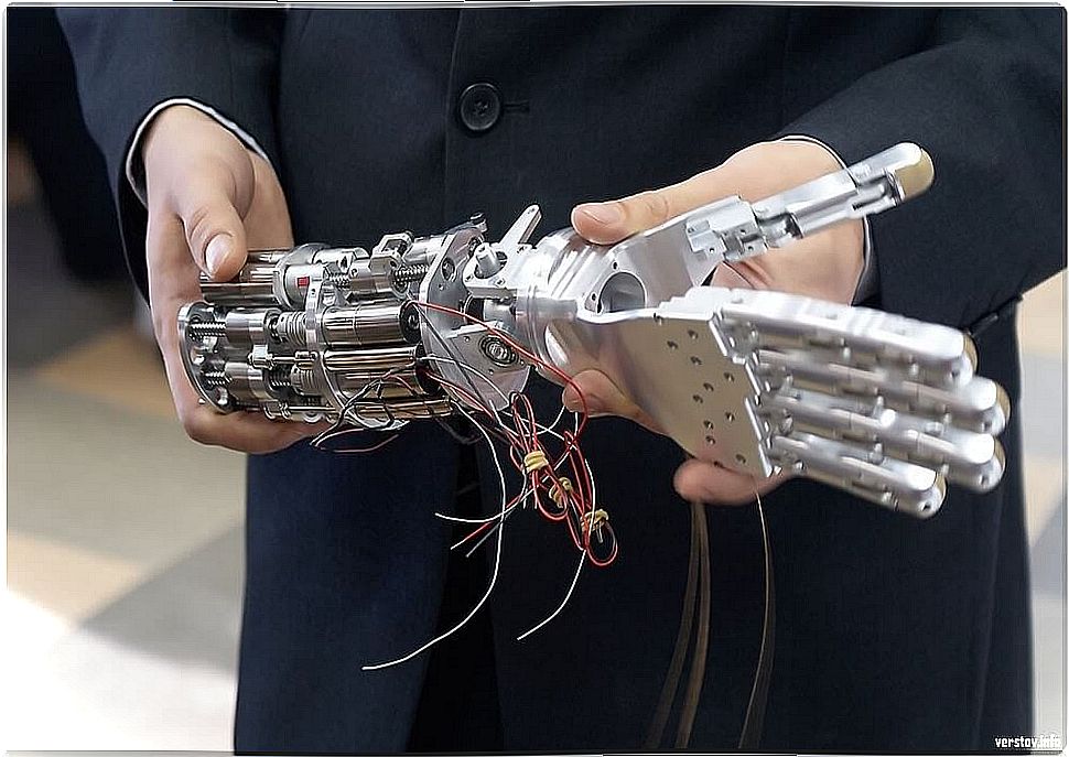 Robotic arm