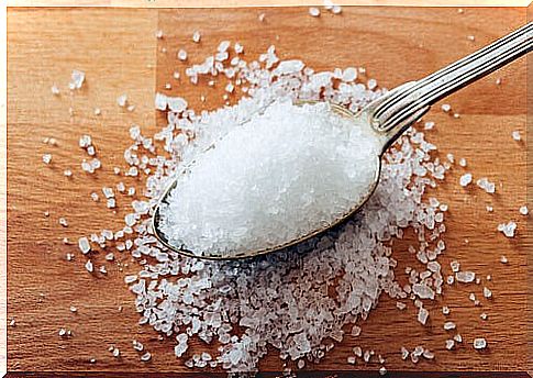 Tablespoon of sea salt