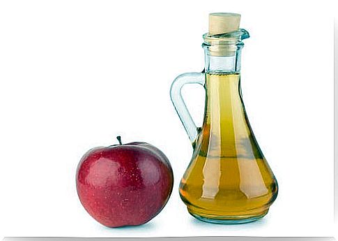 Apple cider vinegar for hair