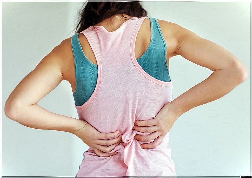 Sciatica patients suffer from low back pain.