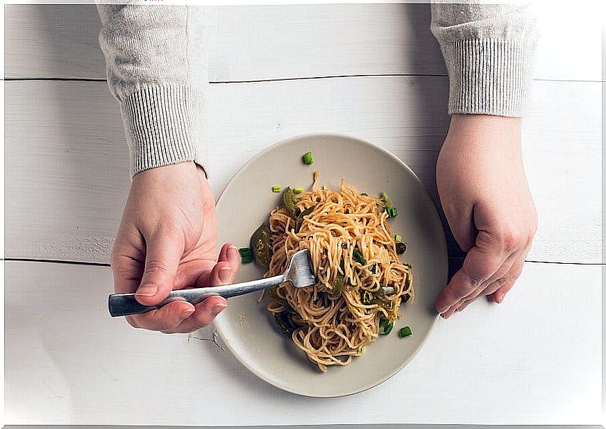 Can you eat pasta and rice at night?